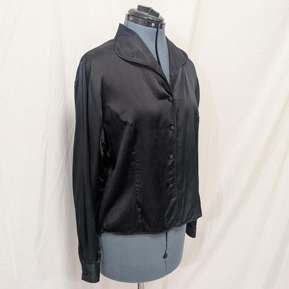 Anna and Frank black silk button‑front blouse vintage size L